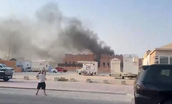 تصاعد الدخان جراء غارة إسرائيلية في العاصمة القطرية الدوحة.